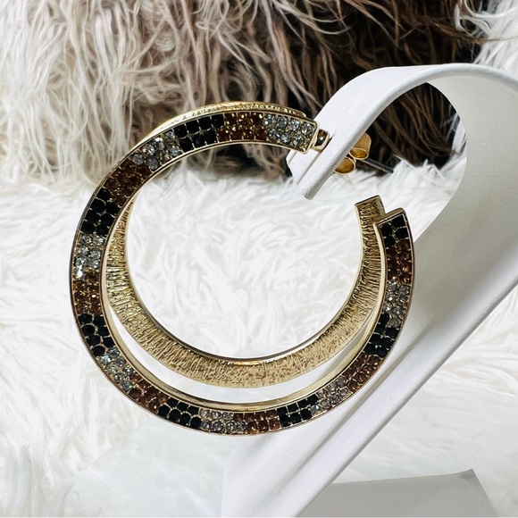 Gorgeous, goldtone, multicolor bling, thin, weighted hoop, pierced earrings - Picture 3 of 5